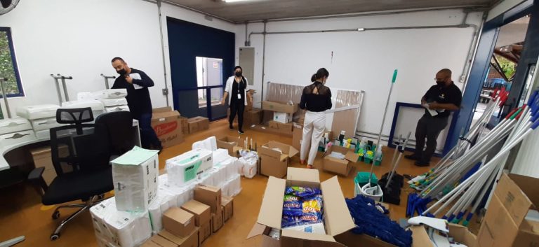 Instituto Acaia; solução de limpeza; produtos de limpeza