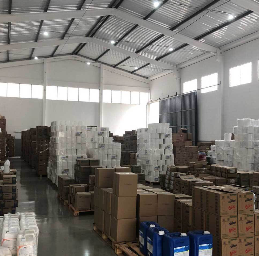 dentro da unidade rl, foto tirada em São José dos Campos onde a empresa oferecerá limpeza profissional